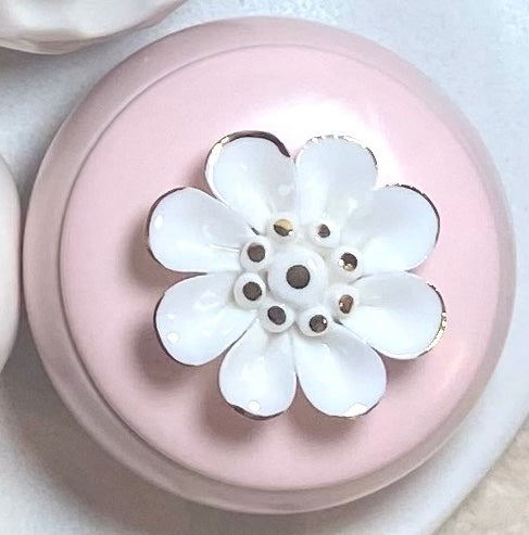 Unique Flower Case with three Scented Candle
