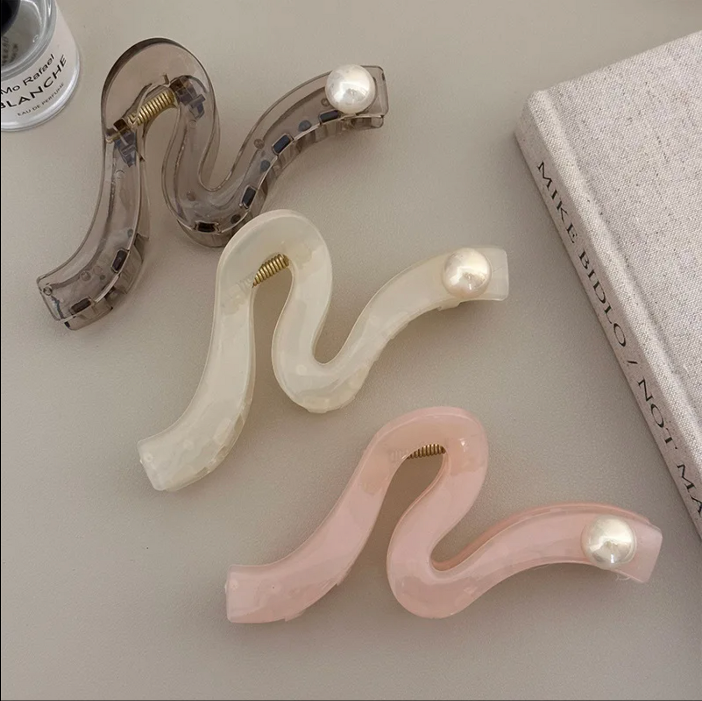 Jumbo Wave & Pearl Claw Clips for Thick Hair (5inches)