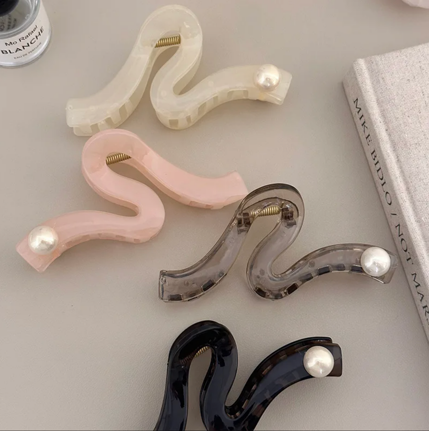 Jumbo Wave & Pearl Claw Clips for Thick Hair (5inches)