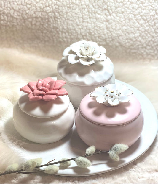 Unique Flower Case with three Scented  Candle