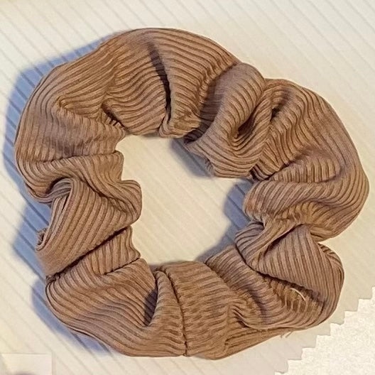 Waffle Texture Scrunchies: Cozy Comfort, Chic Style