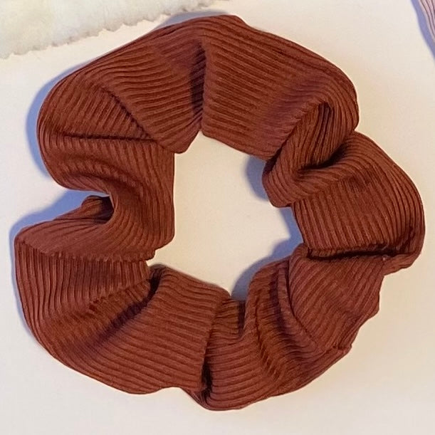 Waffle Texture Scrunchies: Cozy Comfort, Chic Style