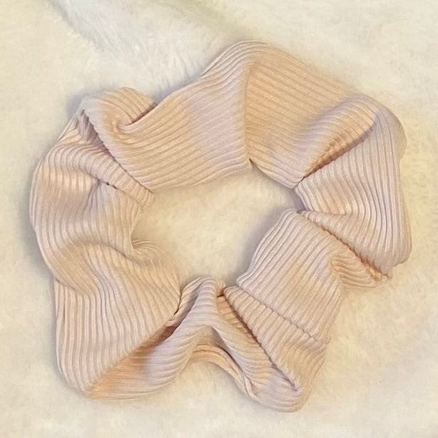 Waffle Texture Scrunchies: Cozy Comfort, Chic Style